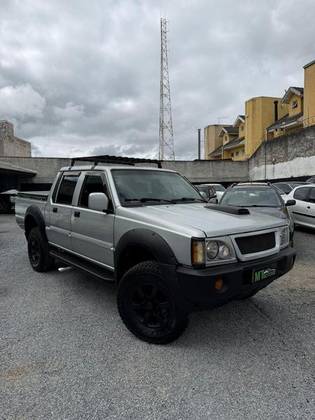 MITSUBISHI L200 2.5 GL 4X4 CD 8V TURBO DIESEL 4P MANUAL MITSUBISHI L200 2.5 GL 4X4 CD 8V TURBO DIESEL 4P MANUAL